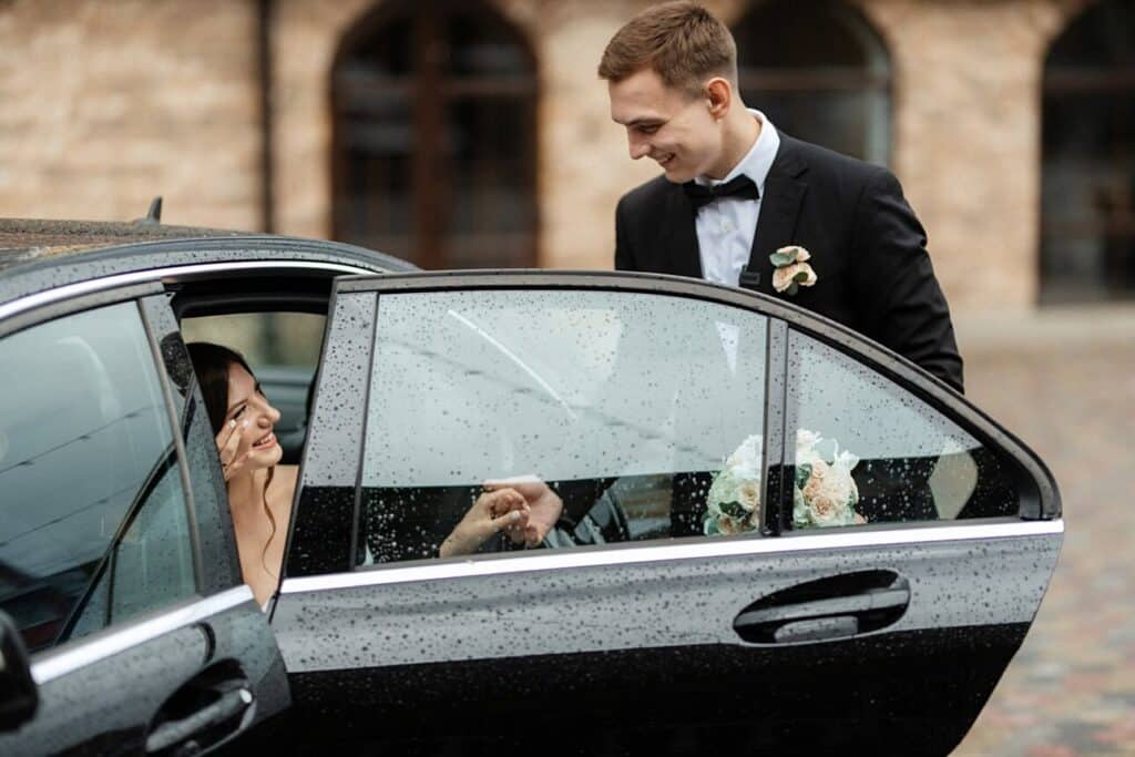 Comprehensive Dallas Limo Services for Your Anniversary