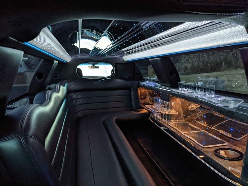 Comprehensive Discount Limo Services in Dallas​