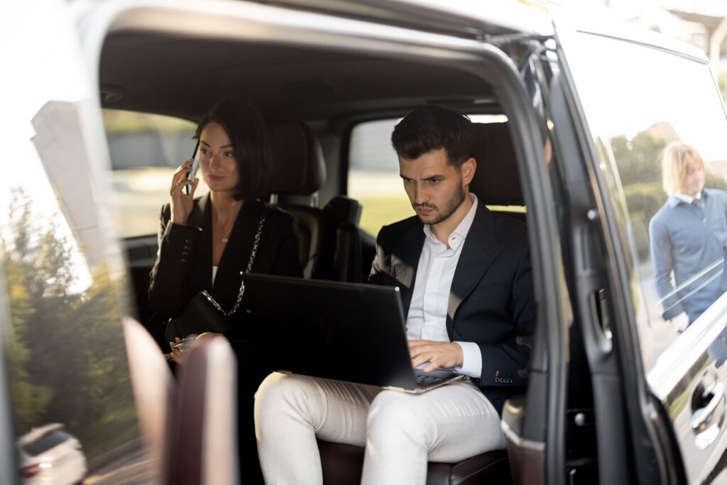 Comprehensive Lincoln Town Car Services in Dallas​